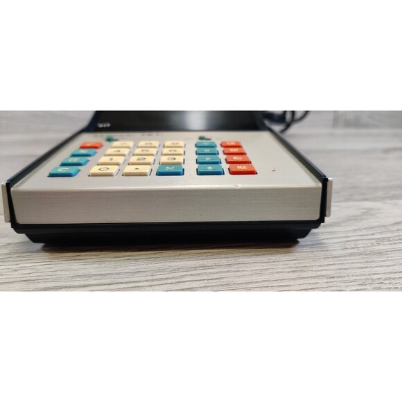 Vintage Unisonic 767 Calculator TESTED WORKIING-See Video - Picture 8 of 13